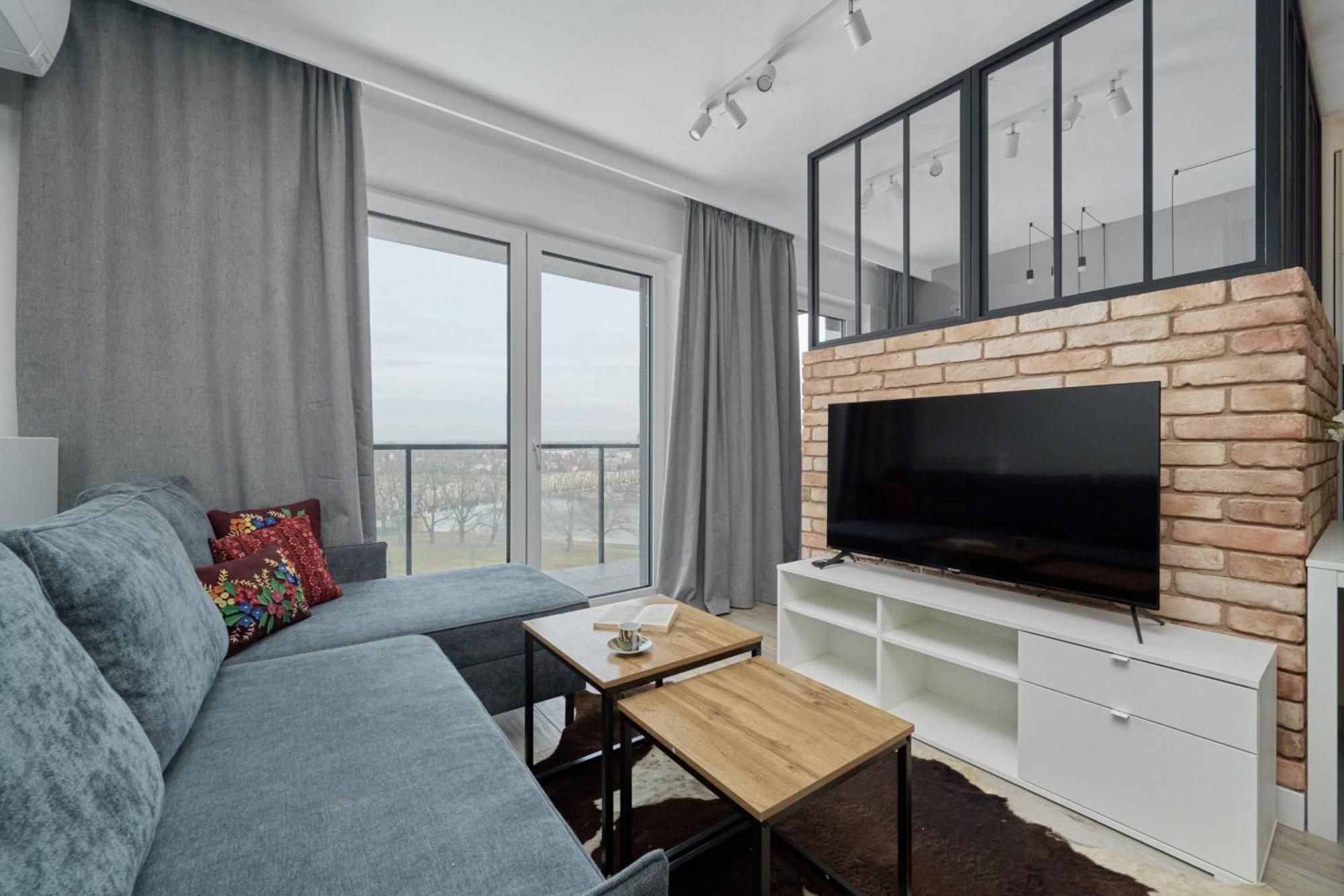 Apartment River View With Balcony & Free Garage By Renters Wroclaw