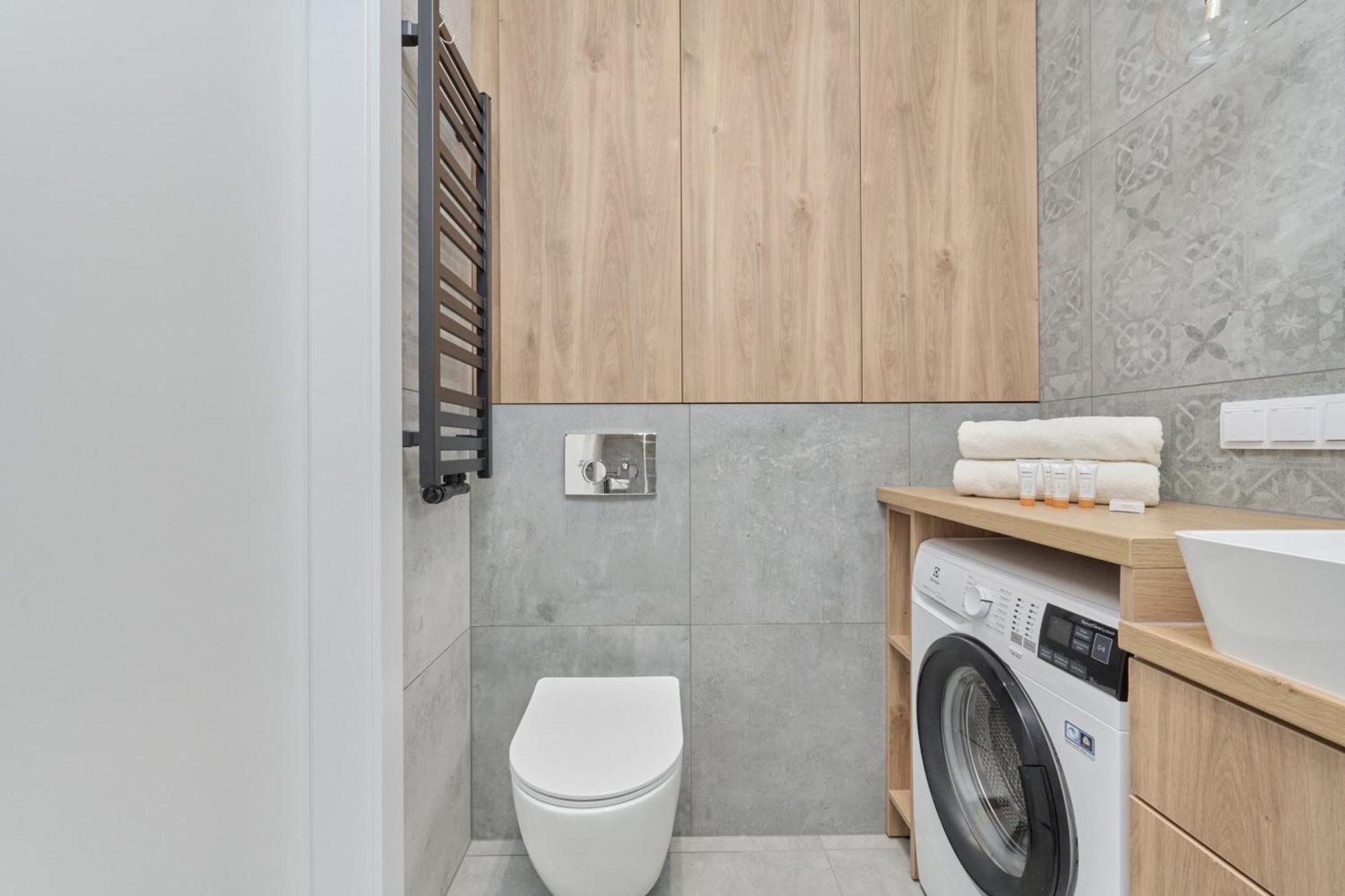 River View With Balcony & Free Garage By Renters * Wroclaw
